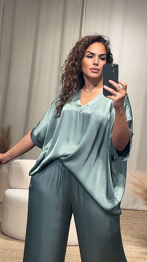 Haut satiné ARIANA