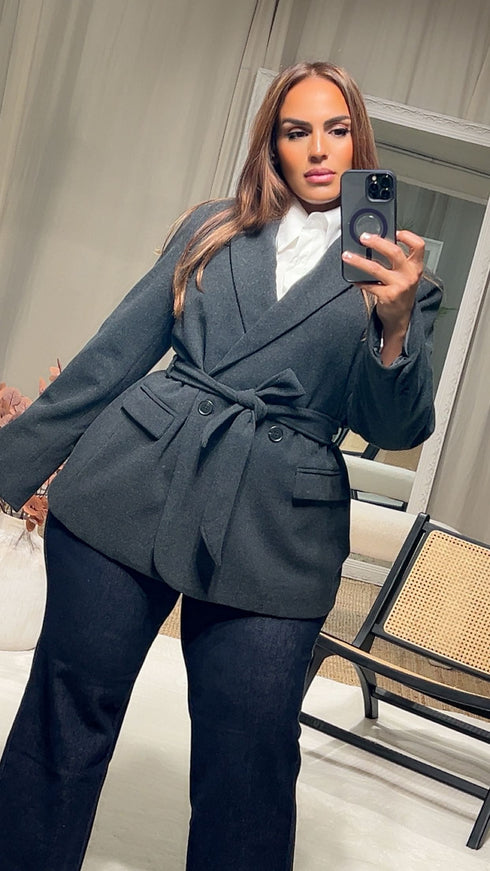 Ensemble CHLOÉ veste ceinturé et son pantalon jogging