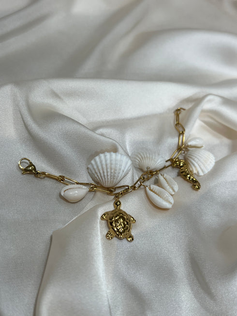 Bracelet à multiples pendentifs bijoux