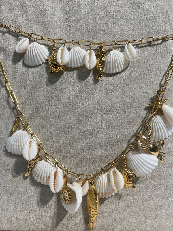 Bracelet à multiples pendentifs bijoux