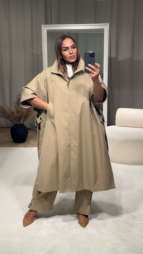 Trench cape INES