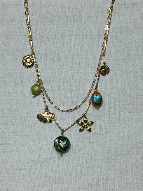 Collier multi- pendentif bijoux