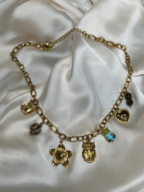 Collier multi- pendentif bijoux