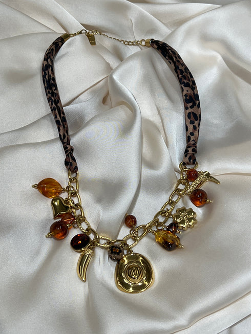 Collier multi- pendentif bijoux